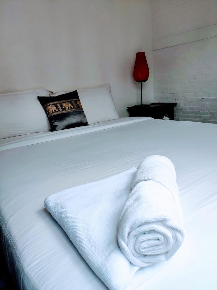 Pink Guest House Bangkok Exterior foto